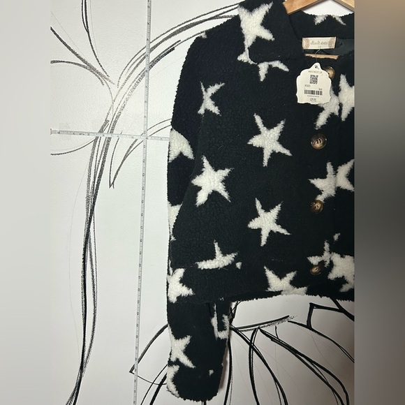 NEW altar’d state Black+White Star Sherpa Cropped Collared Jacket w/Buttons - Picture 8 of 10